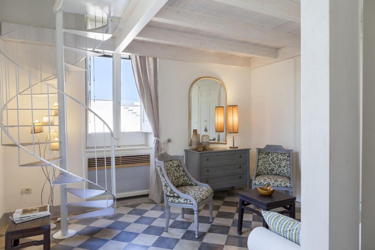 מינרווינו די ל'צה Palazzo Siena - Home & More מראה חיצוני תמונה